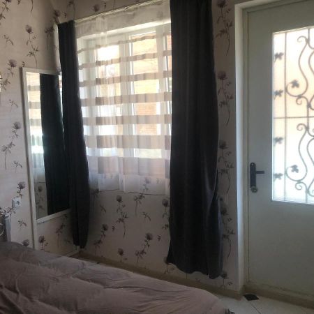 Appartment In Old Tbs, Near Holy Trinity Cathedral Τυφλίδα Εξωτερικό φωτογραφία